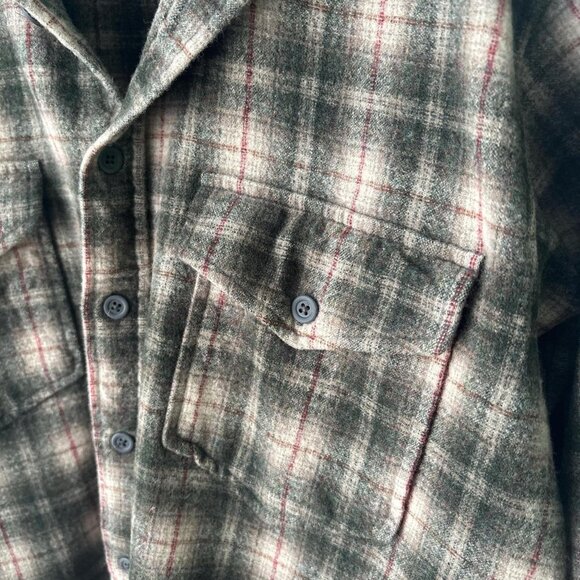 Pendleton 100% Wool Outdoorsman Shirt Mens M Green Flannel Button Down - Picture 4 of 8